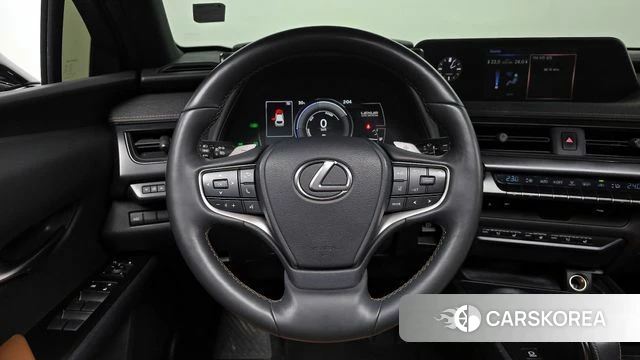 Lexus UX300e 2022 Серый из Кореи, фото 3