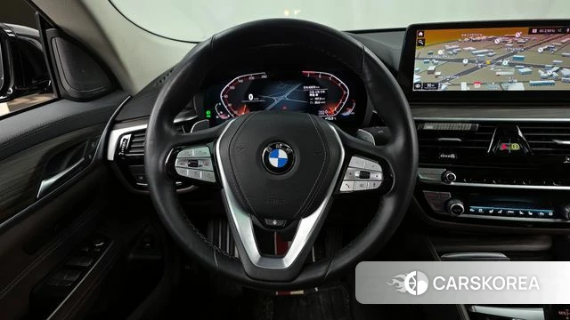 BMW 6 Series GT (G32) 2023 Черный из Кореи, фото 3