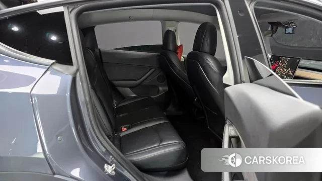 Tesla Model Y 2021 Серый из Кореи, фото 3