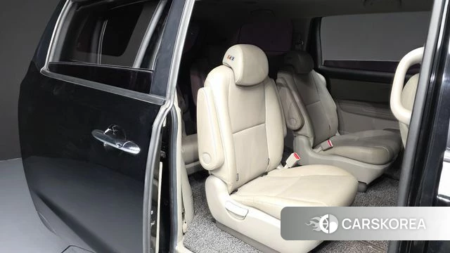 Kia The New Carnival 2019 Черный из Кореи, фото 3