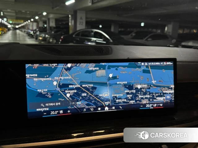 BMW X5 (G05) 2023 Серебристо-серый из Кореи, фото 3