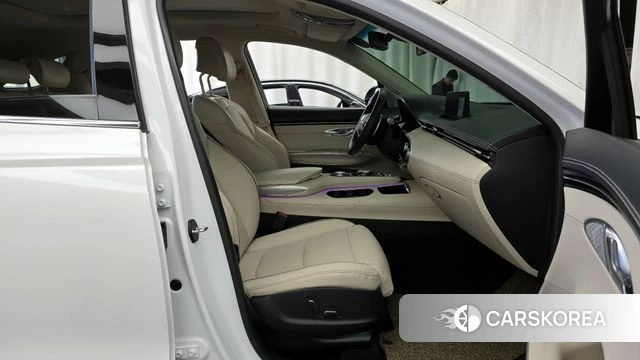 Genesis GV70 2021 Белый из Кореи, фото 3