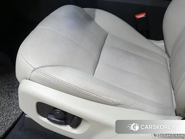 Land Rover Discovery 5 2018 Белый из Кореи, фото 3