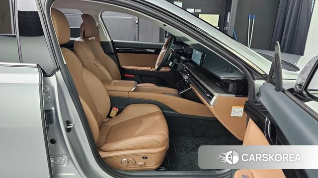 Hyundai Grandeur Hybrid (GN7) 2023 Серебряный из Кореи, фото 3