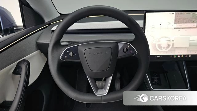 Tesla Model Y 2025 Синий из Кореи, фото 3