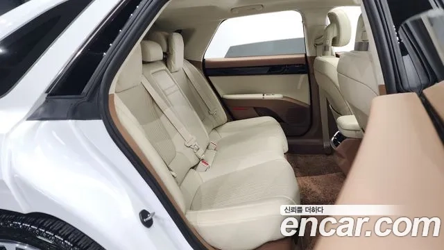 Hyundai Grandeur Hybrid (GN7) 2023 Белый из Кореи, фото 3