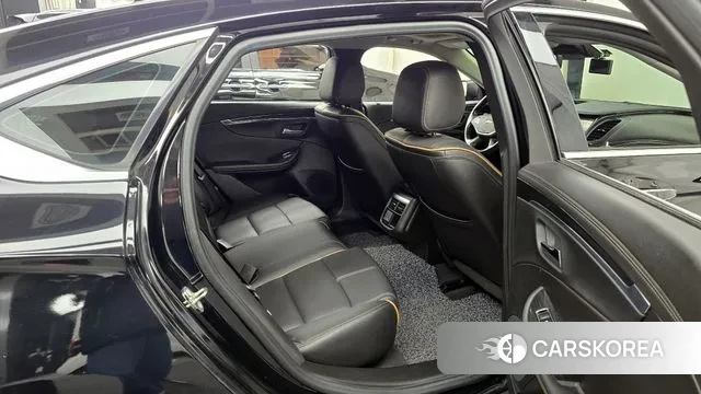 Chevrolet (GM Daewoo) Impala 2018 Черный из Кореи, фото 3