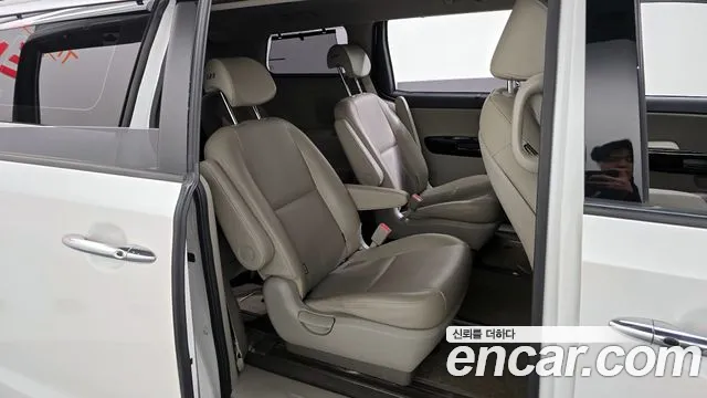 Kia The New Carnival id 2418877 из Кореи 3