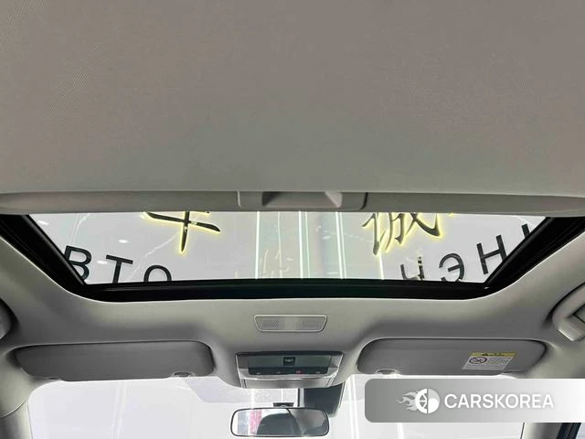 Nissan Xuan Yi 2023 Темно-серый из Китая, фото 3