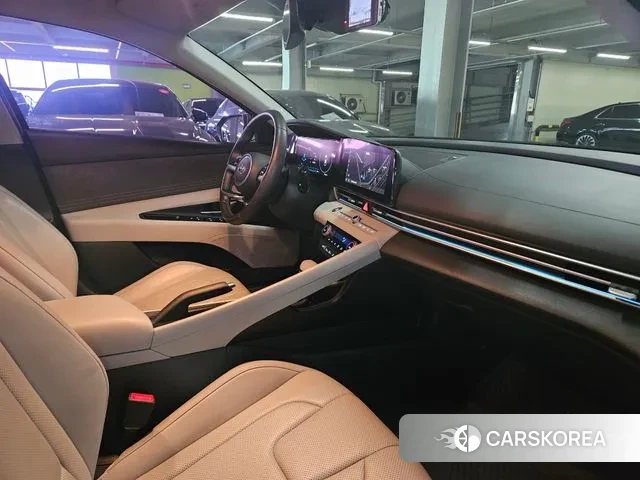 Hyundai Avante (CN7) 2021 Серый из Кореи, фото 3