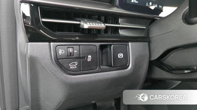 Kia The New Sportage 5th Generation 2025 Белый из Кореи, фото 3