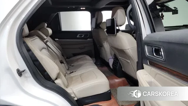 Ford Explorer 2018 Белый из Кореи, фото 3