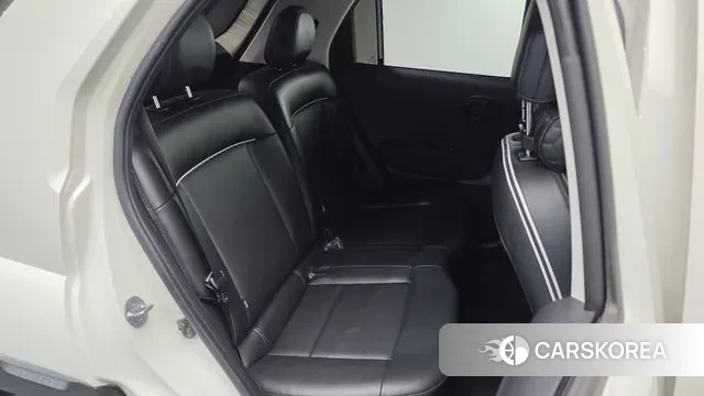 Hyundai Casper 2023 Белый из Кореи, фото 3