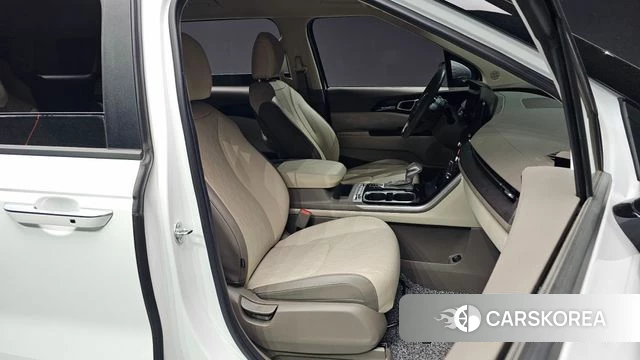 Kia Carnival 4th generation 2023 Белый из Кореи, фото 3