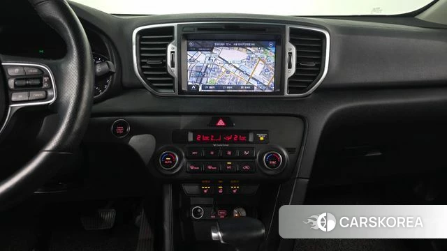 Kia Sportage 4th Generation 2018 Белый из Кореи, фото 3
