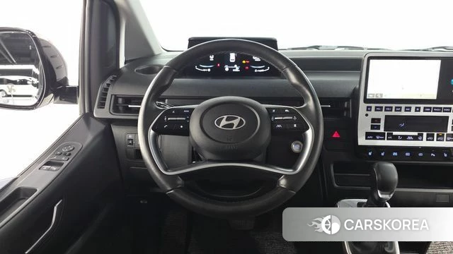 Hyundai Staria 2024 Белый из Кореи, фото 3