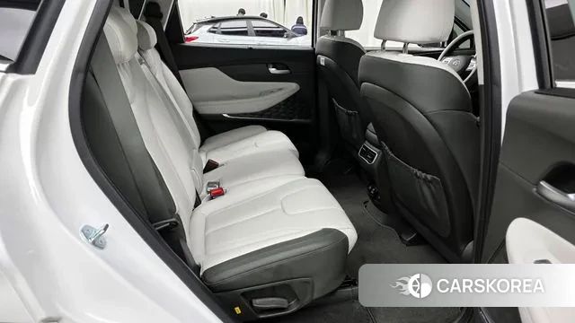 Hyundai The New Santa Fe 2023 Белый из Кореи, фото 3