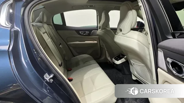 Volvo S60 3rd generation 2021 Синий из Кореи, фото 3