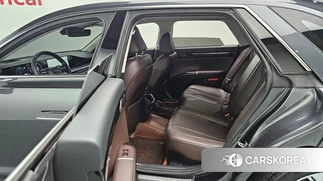 Hyundai Grandeur Hybrid (GN7) 2023 Серый из Кореи, фото 3