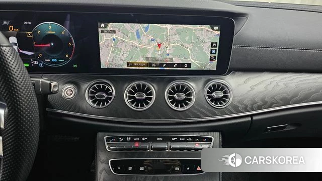 Mercedes-Benz CLS-Class C257 2022 Белый из Кореи, фото 3