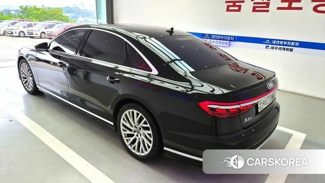 Audi A8 (D5) 2020 Черный из Кореи, фото 3