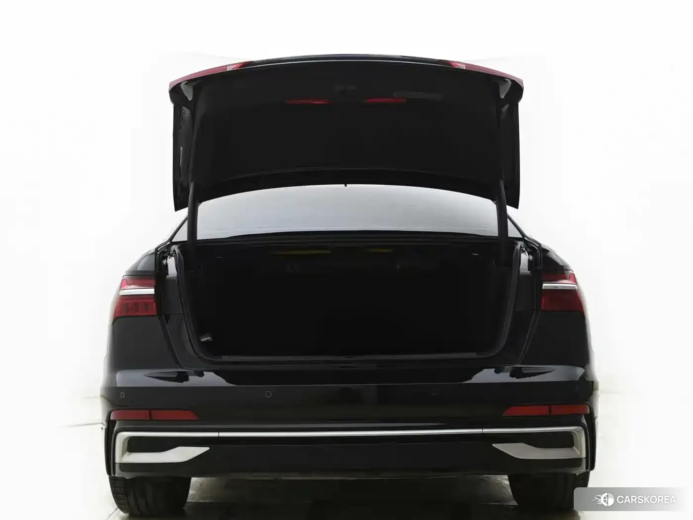 Audi A6L 2024 Черный из Китая, фото 3