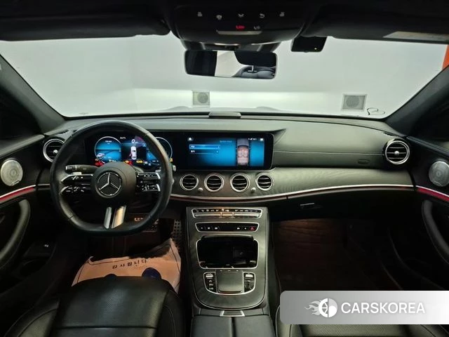 Mercedes-Benz E-Class W213 2023 Черный из Кореи, фото 3
