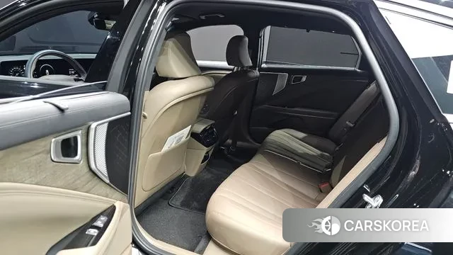 Kia K8 2024 Черный из Кореи, фото 3