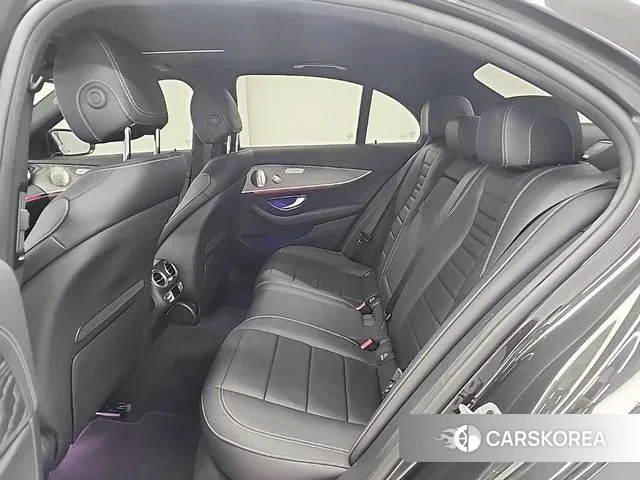 Mercedes-Benz E-Class W213 2023 Серый из Кореи, фото 3