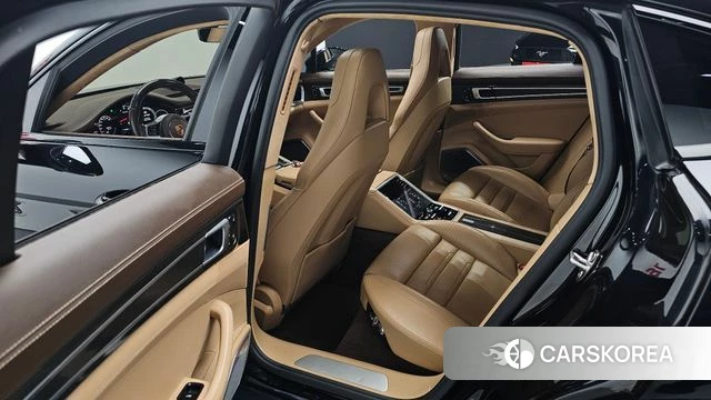 Porsche Panamera (971) 2018 Черный из Кореи, фото 3