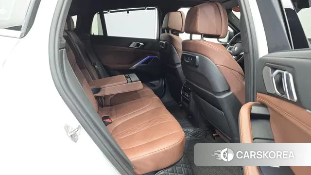 BMW X6 (G06) 2023 Белый из Кореи, фото 3