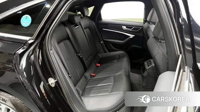Audi A6 (C8) 2019 Черный из Кореи, фото 3