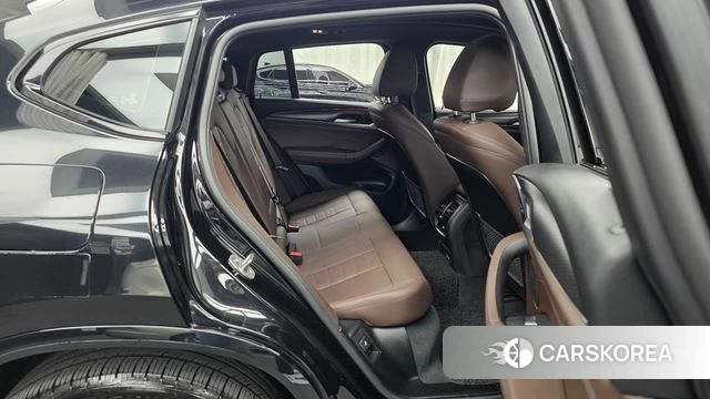 BMW X4 (G02) 2023 Черный из Кореи, фото 3