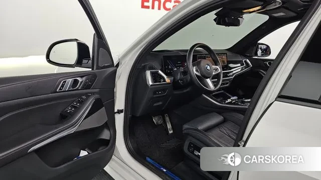 BMW X5 (G05) 2024 Белый из Кореи, фото 3