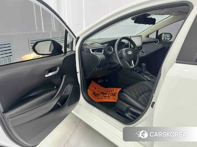 Toyota Corolla 2022 Белый из Китая, фото 3