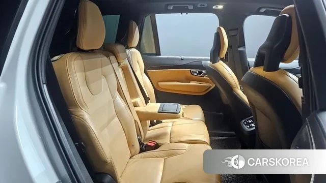 Volvo XC90 second Generation 2021 Белый из Кореи, фото 3