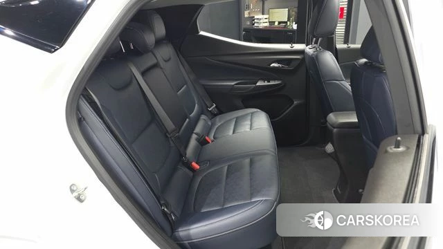 Chevrolet (GM Daewoo) Bolt EUV 2022 Белый из Кореи, фото 3