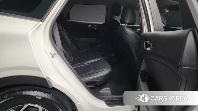 Kia Sportage 5th Generation 2021 Белый из Кореи, фото 3