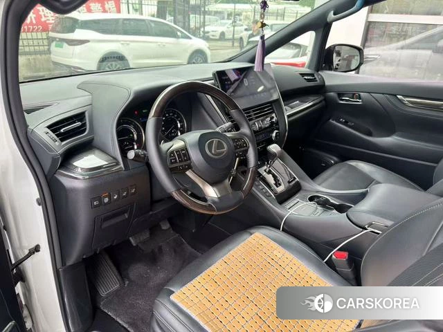 Lexus LM 2022 Белый из Китая, фото 3