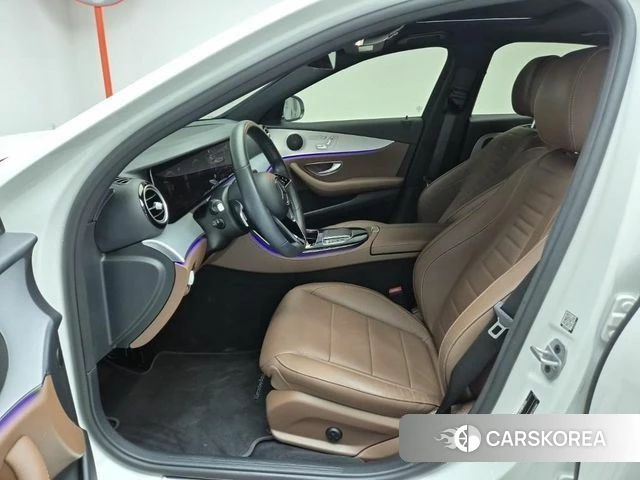 Mercedes-Benz E-Class W213 2021 Белый из Кореи, фото 3