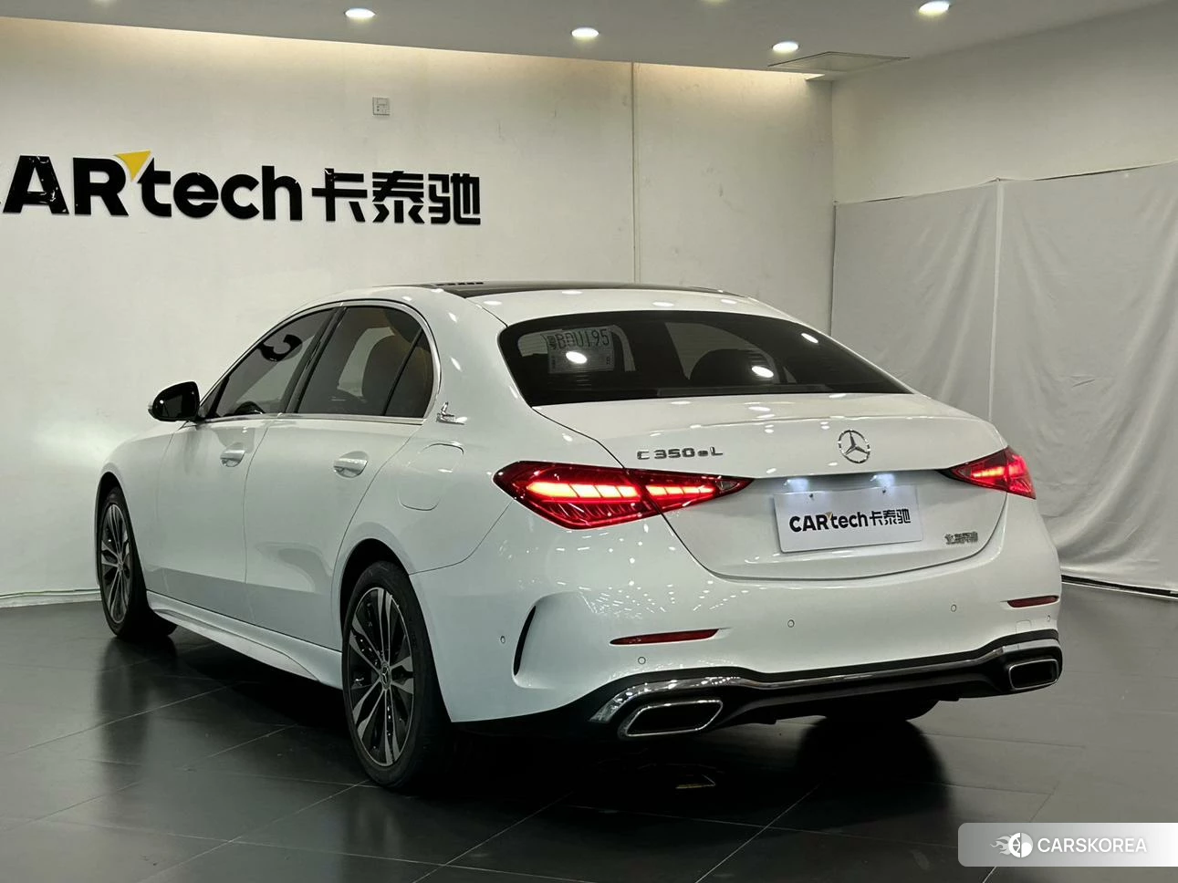 Mercedes-Benz C-class PHEV 2023 Белый из Китая, фото 3