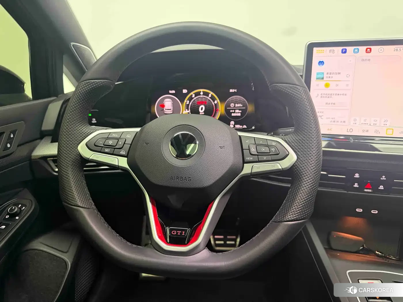 Volkswagen Golf 2026 Черный из Китая, фото 3