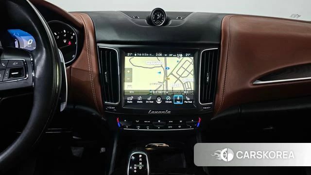 Maserati Levante 2018 Синий из Кореи, фото 3