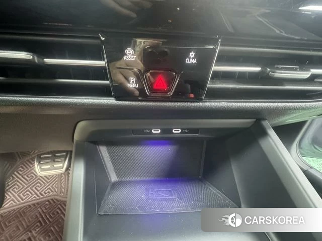 Volkswagen Golf 2022 Темно-серый из Китая, фото 3