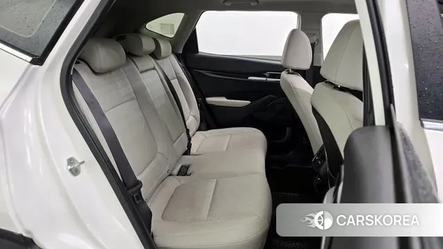 Kia Seltos 2021 Белый из Кореи, фото 3