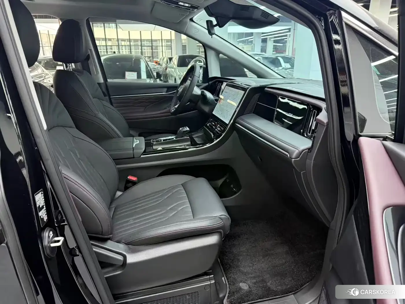 GAC Trumpchi Trumpchi M8 2026 Черный из Китая, фото 3