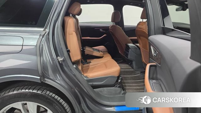 Audi Q7 (4M) 2021 Серый из Кореи, фото 3