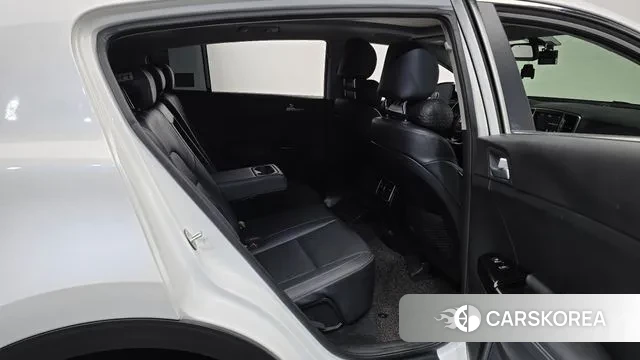 Kia Sportage 4th Generation 2018 Белый из Кореи, фото 3