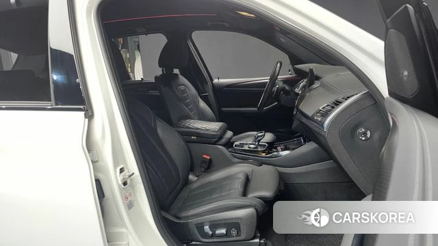 BMW X3 (G01) 2022 Белый из Кореи, фото 3