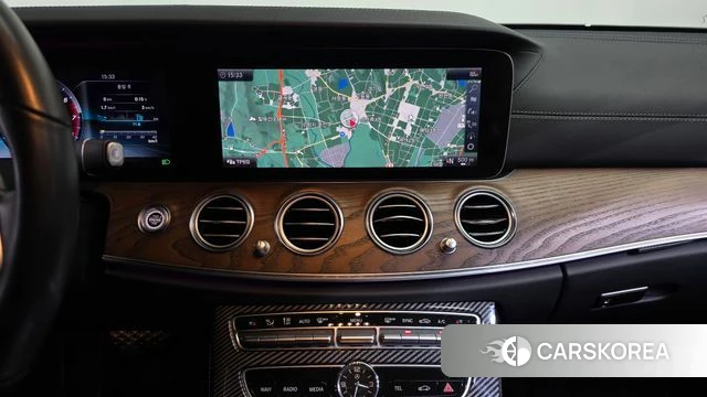 Mercedes-Benz E-Class W213 2019 Белый из Кореи, фото 3